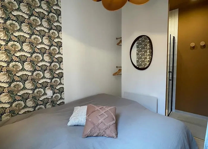 Le Darcy Bis - Entre Gare Et *